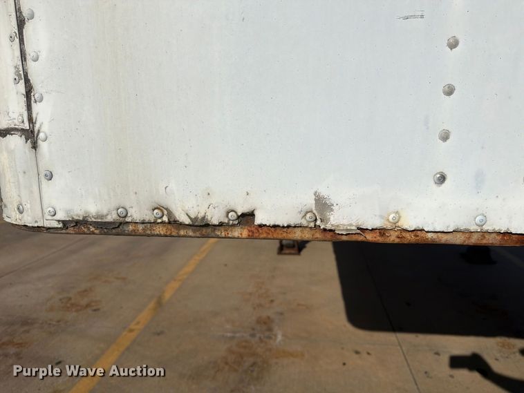 image for item FP4059 2001 Utility VS2DC dry van trailer