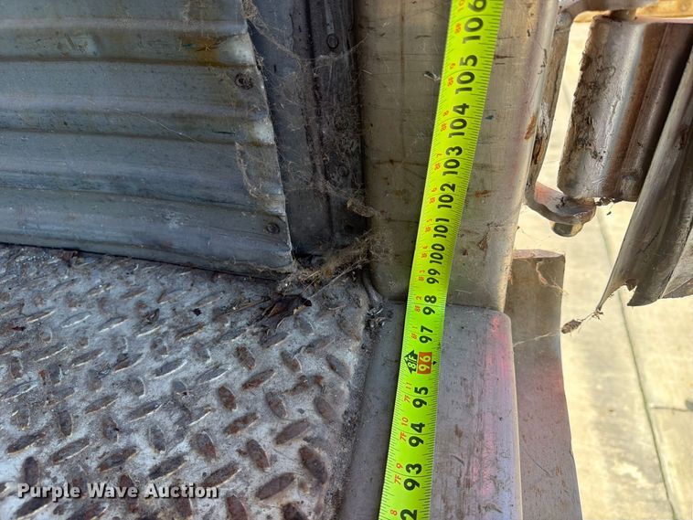 image for item FP4059 2001 Utility VS2DC dry van trailer