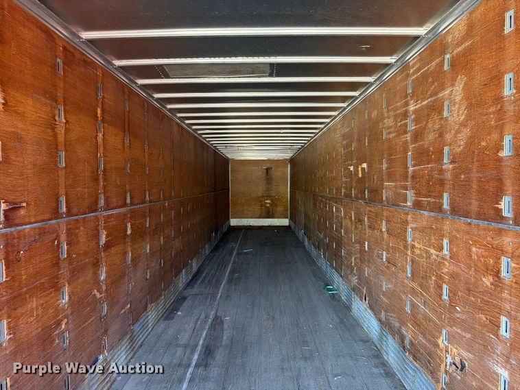 image for item FP4059 2001 Utility VS2DC dry van trailer