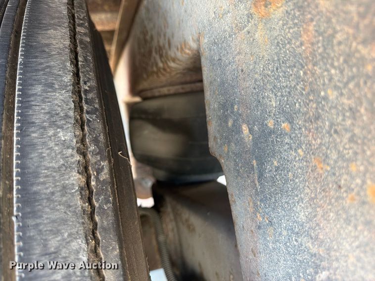 image for item FP4059 2001 Utility VS2DC dry van trailer
