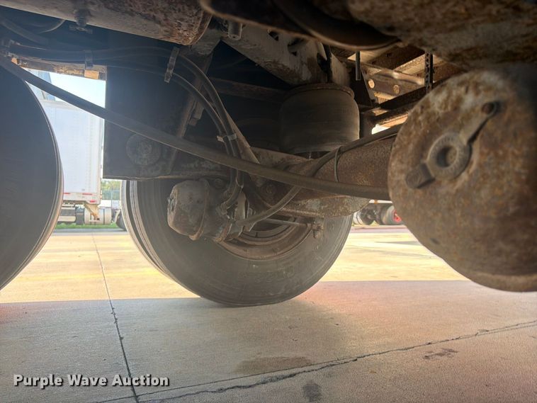 image for item FP4059 2001 Utility VS2DC dry van trailer