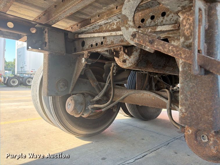 image for item FP4059 2001 Utility VS2DC dry van trailer