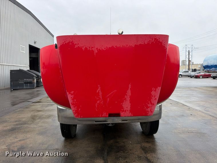 image for item FP4072 2009 Peterbilt 335 fuel truck