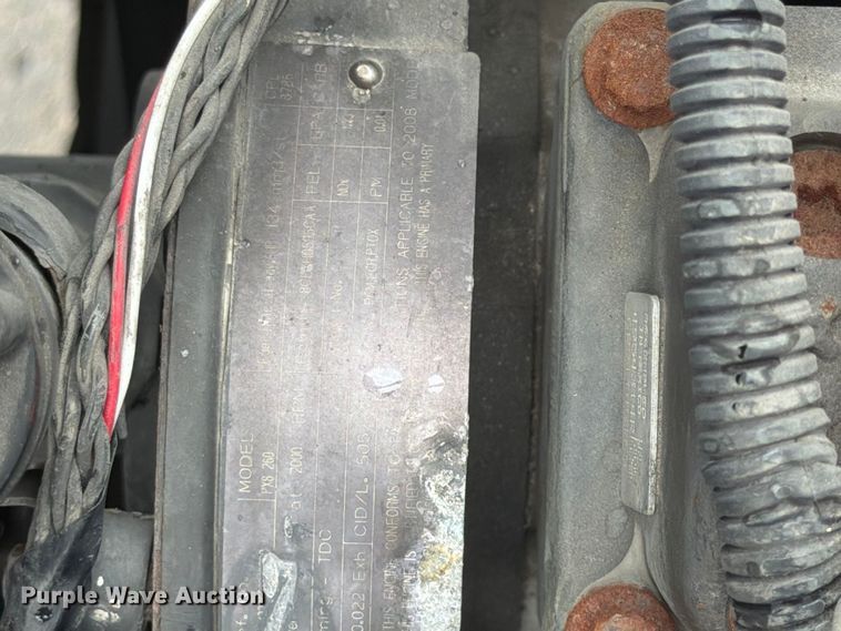 image for item FP4072 2009 Peterbilt 335 fuel truck