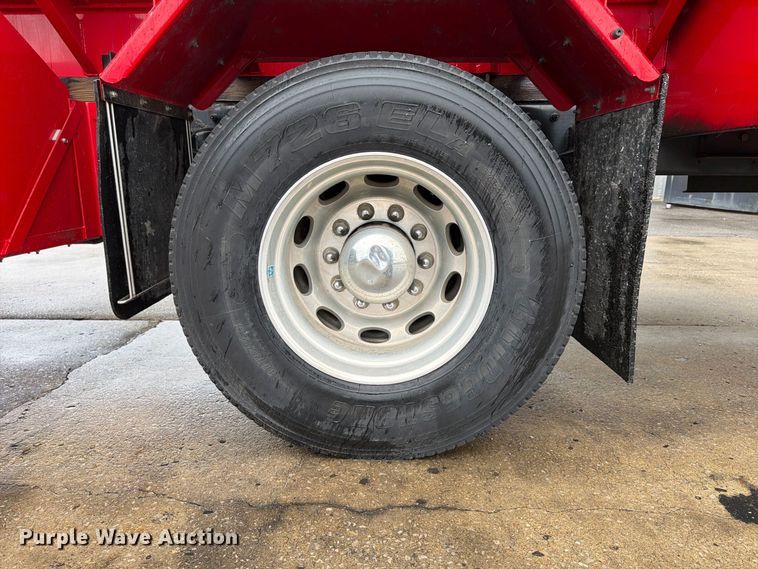 image for item FP4072 2009 Peterbilt 335 fuel truck