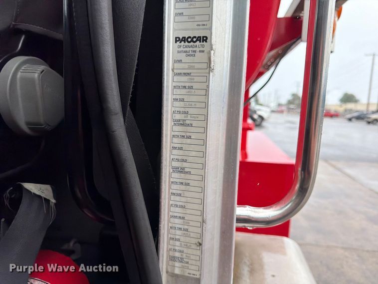 image for item FP4072 2009 Peterbilt 335 fuel truck