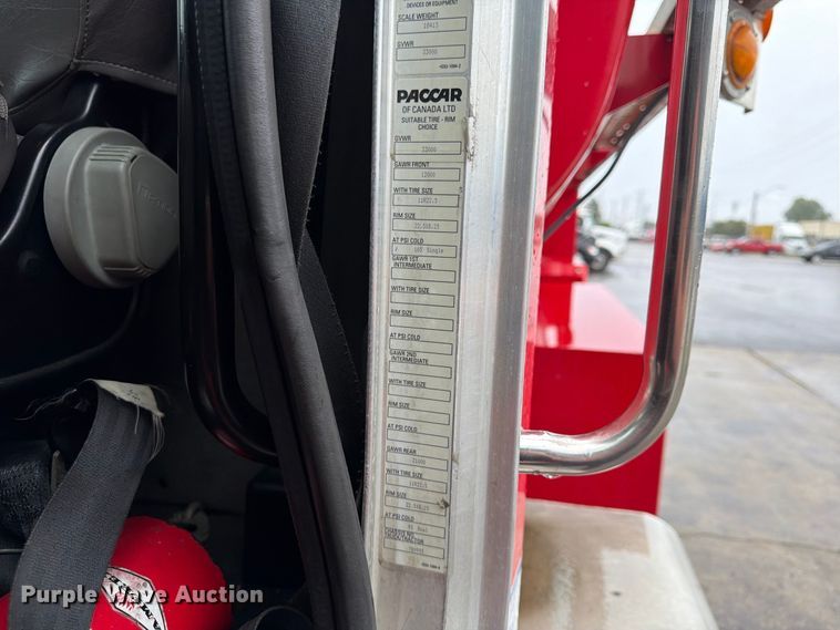 image for item FP4072 2009 Peterbilt 335 fuel truck