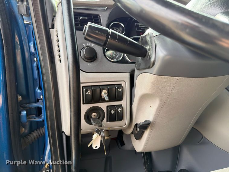 image for item FT7530 2017 Peterbilt 579 semi truck