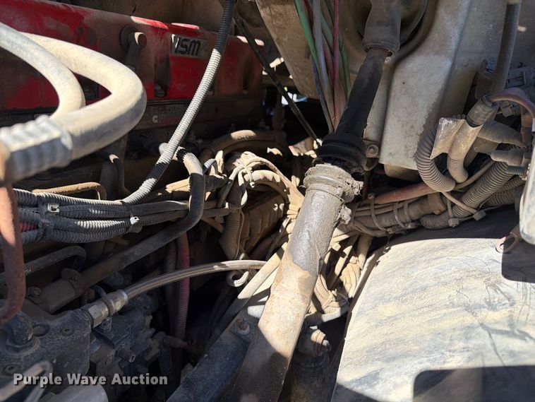 image for item FT7546 2002 Sterling A9500 semi truck
