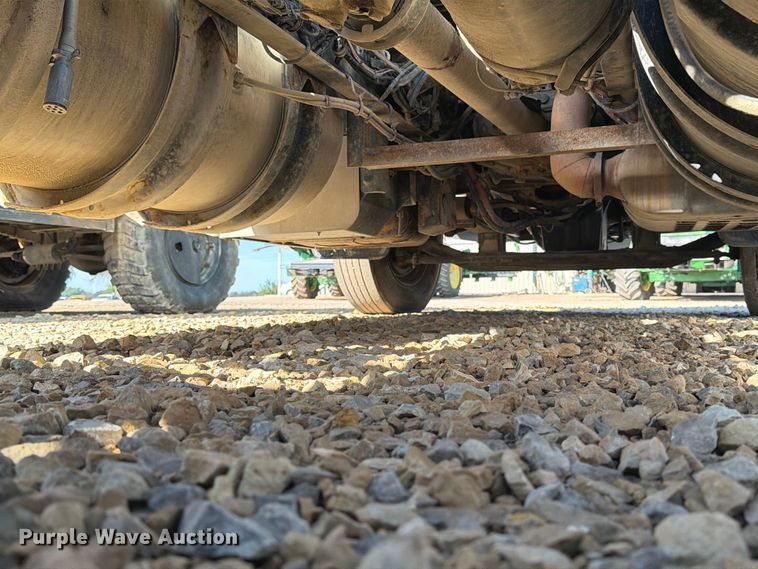 image for item FT8082 2015 Western Star 4900 semi truck