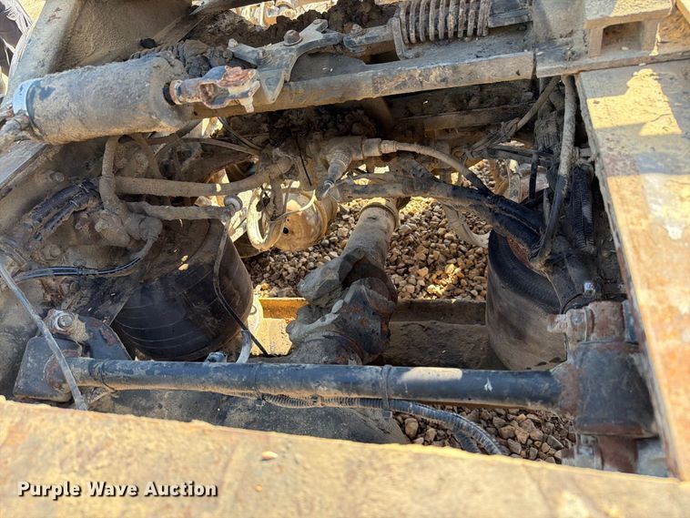 image for item FT8082 2015 Western Star 4900 semi truck