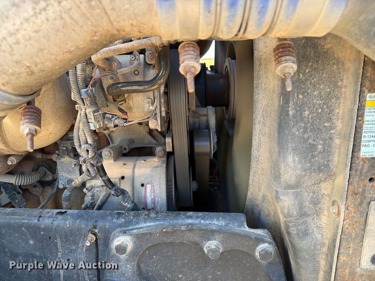 image for item FT8082 2015 Western Star 4900 semi truck