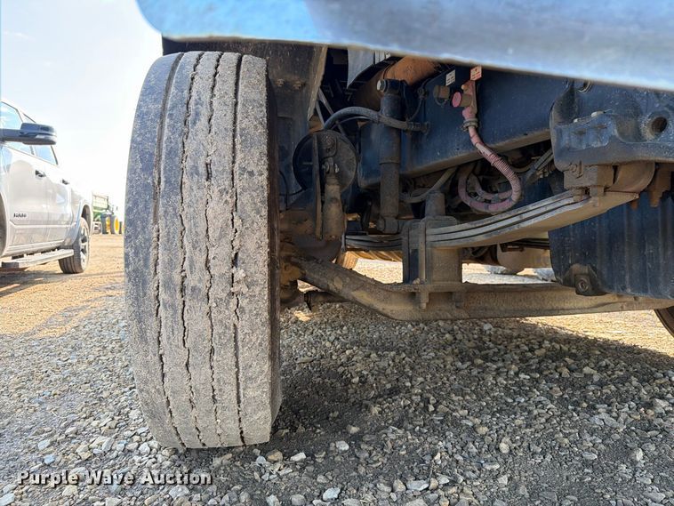 image for item FT8082 2015 Western Star 4900 semi truck