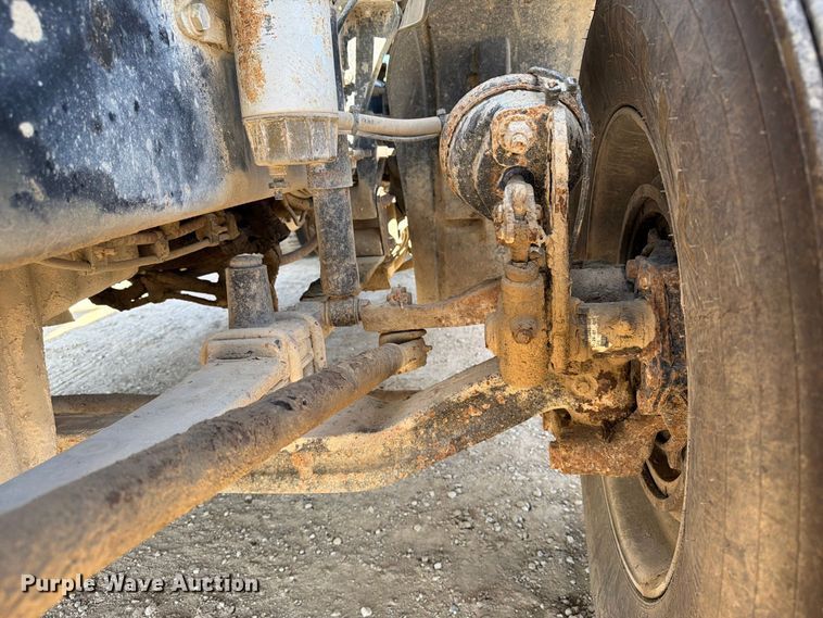 image for item FT8085 2007 Freightliner Columbia semi truck