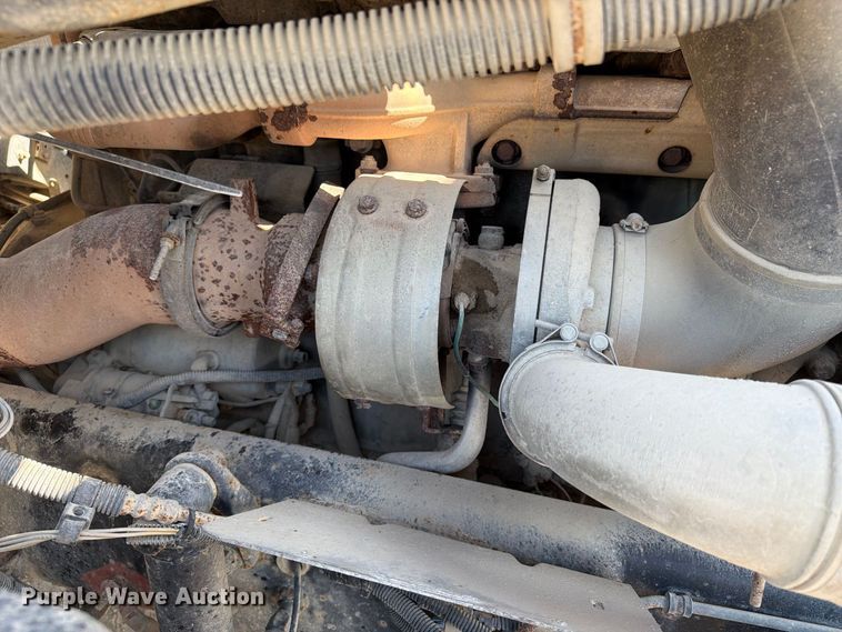 image for item FT8085 2007 Freightliner Columbia semi truck
