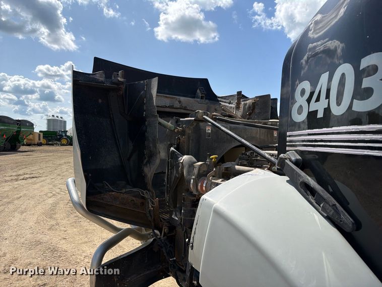 image for item FT8087 2015 Western Star 4900 semi truck