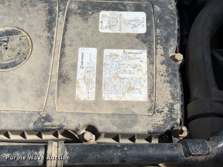 image for item FT8087 2015 Western Star 4900 semi truck