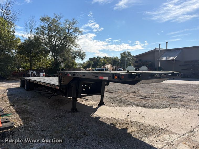image for item FU4721 1995 Trail King K70LCS-482 drop deck equipment trailer