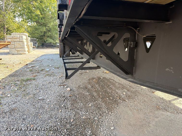 image for item FU4721 1995 Trail King K70LCS-482 drop deck equipment trailer