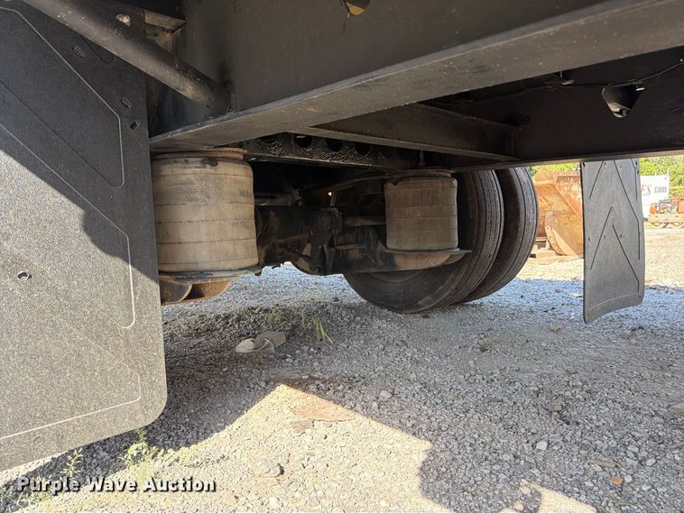 image for item FU4721 1995 Trail King K70LCS-482 drop deck equipment trailer
