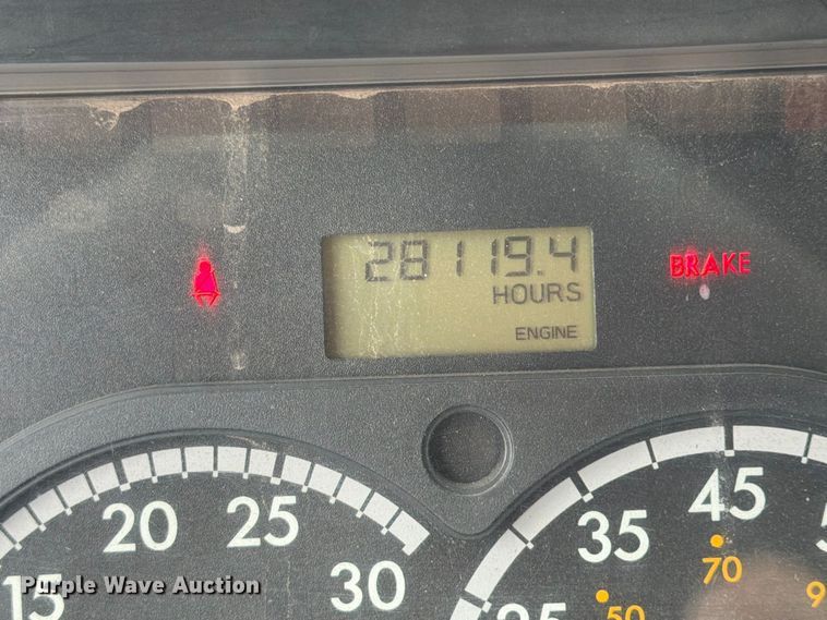 image for item FU4726 2012 Freightliner Cascadia semi truck