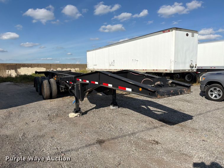 image for item FU4734 2001 Cheetah Chassis container trailer