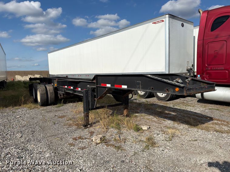 image for item FU4735 1999 Strick Corporation  container trailer