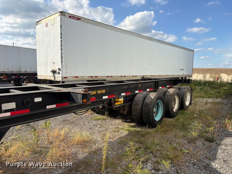 image for item FU4735 1999 Strick Corporation  container trailer