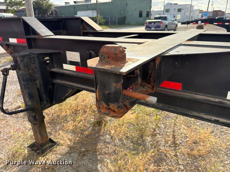 image for item FU4735 1999 Strick Corporation  container trailer