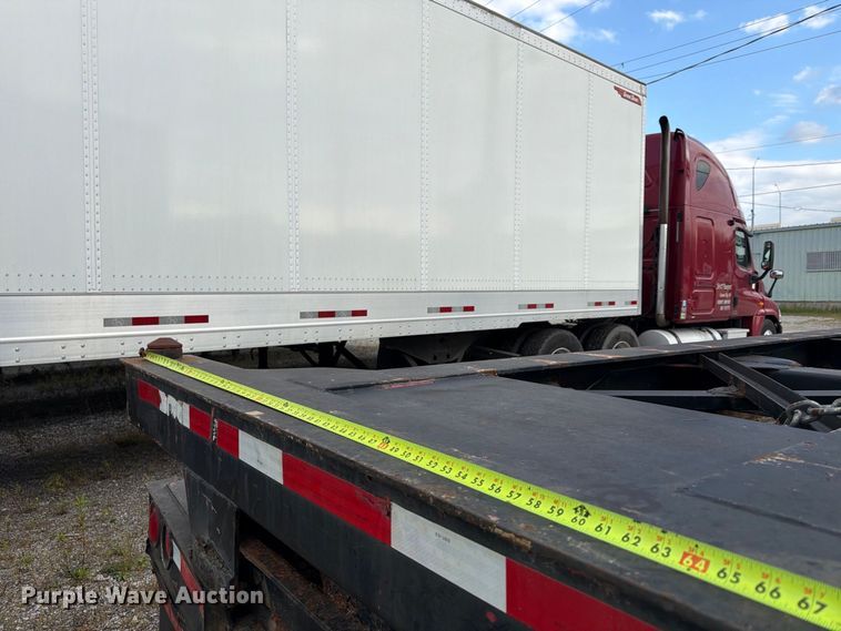 image for item FU4735 1999 Strick Corporation  container trailer