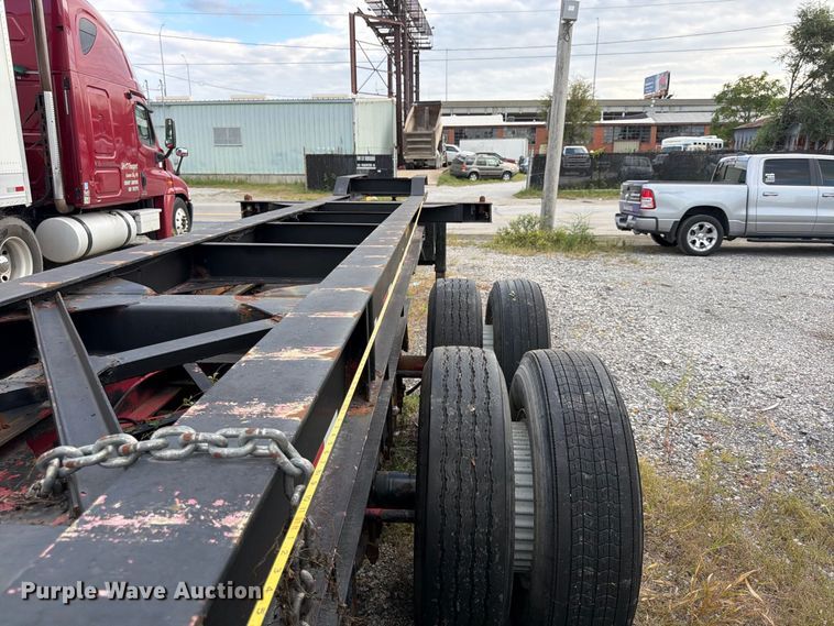 image for item FU4735 1999 Strick Corporation  container trailer
