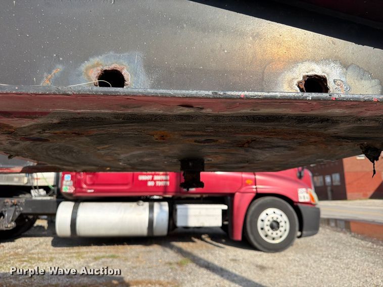 image for item FU4735 1999 Strick Corporation  container trailer