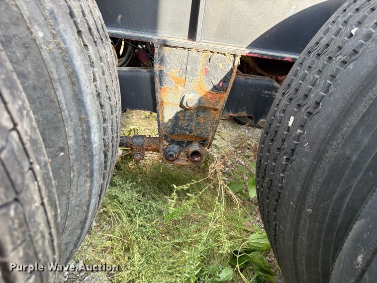 image for item FU4735 1999 Strick Corporation  container trailer