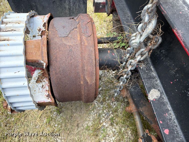 image for item FU4735 1999 Strick Corporation  container trailer