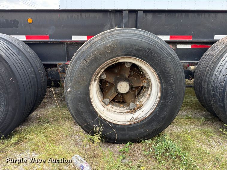 image for item FU4735 1999 Strick Corporation  container trailer