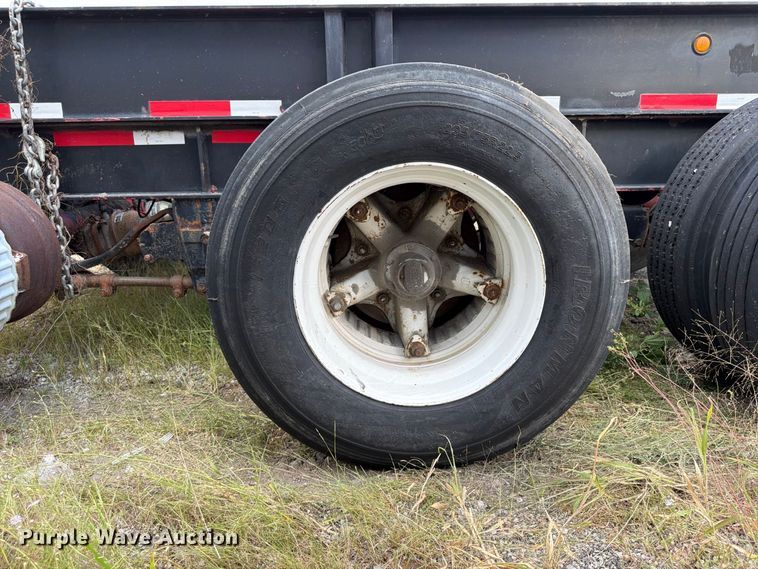image for item FU4735 1999 Strick Corporation  container trailer