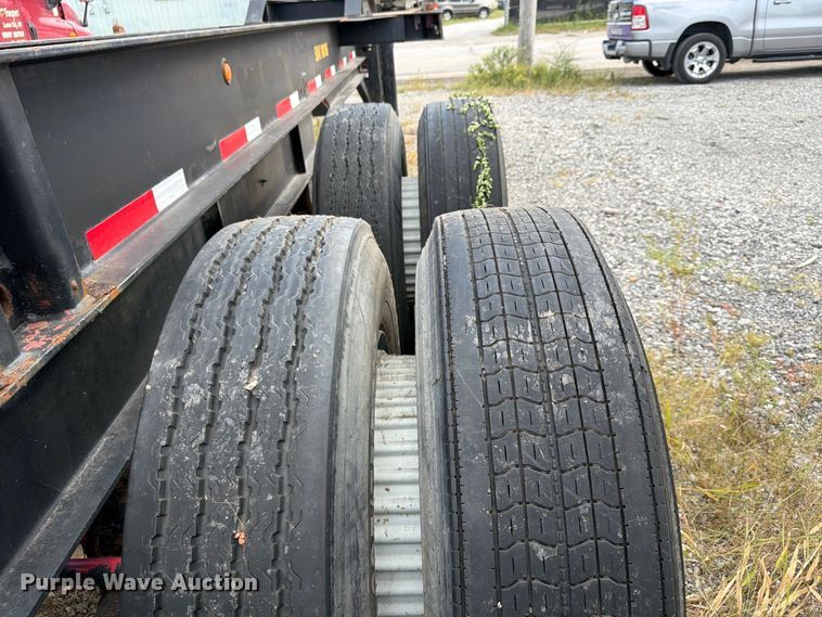 image for item FU4735 1999 Strick Corporation  container trailer