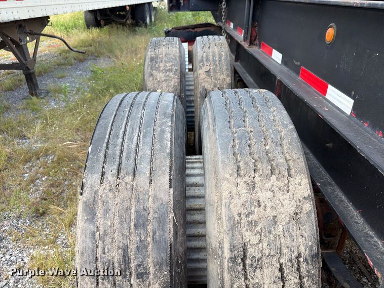 image for item FU4735 1999 Strick Corporation  container trailer