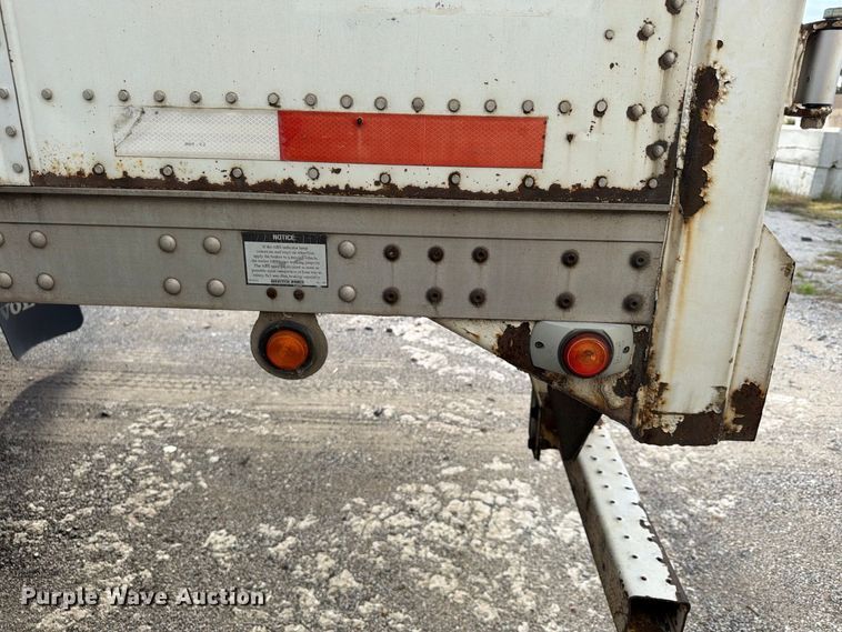 image for item FU4736 2008 Stoughton ZGPVW-535T-S-C-AR dry van trailer