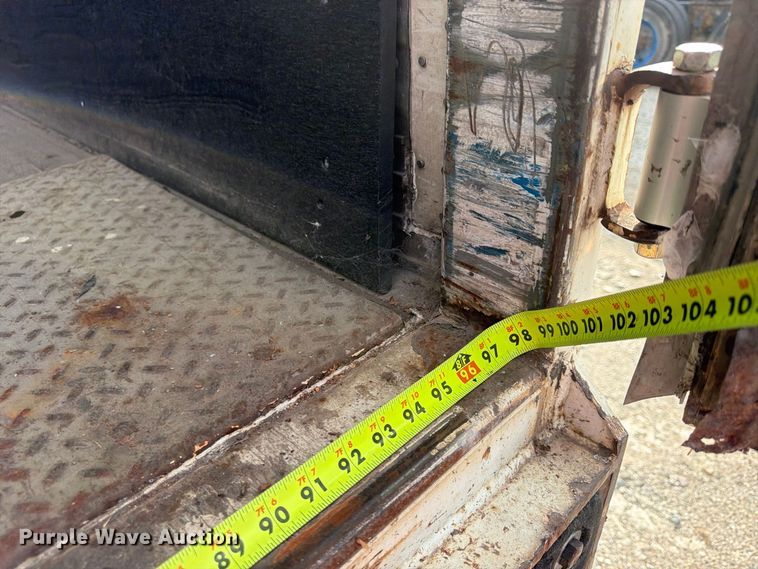 image for item FU4736 2008 Stoughton ZGPVW-535T-S-C-AR dry van trailer