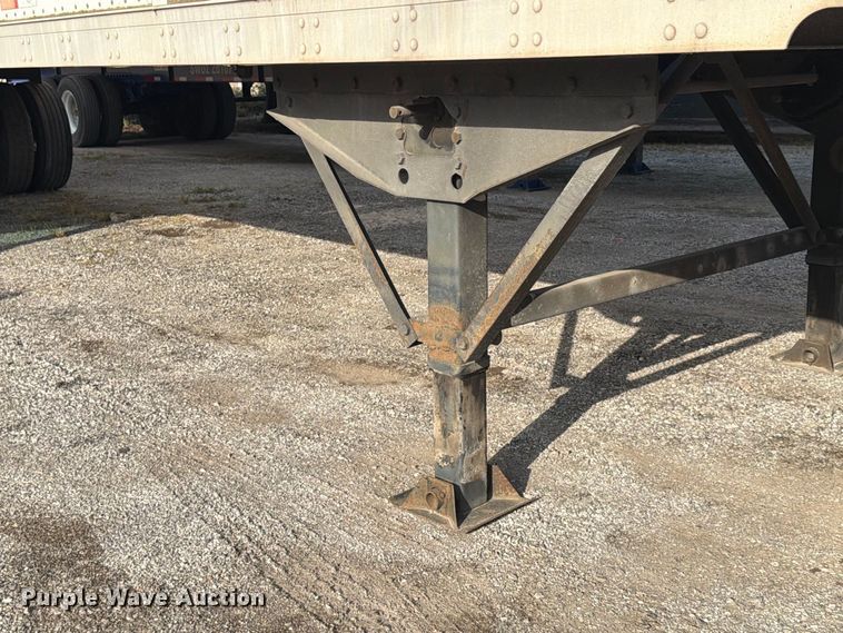 image for item FU4736 2008 Stoughton ZGPVW-535T-S-C-AR dry van trailer