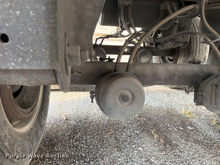 image for item FU4736 2008 Stoughton ZGPVW-535T-S-C-AR dry van trailer