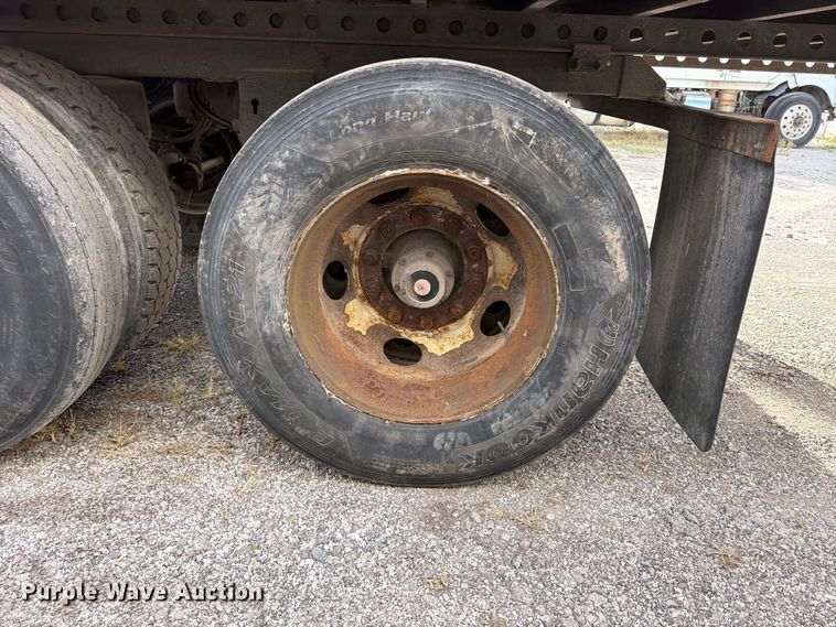 image for item FU4736 2008 Stoughton ZGPVW-535T-S-C-AR dry van trailer