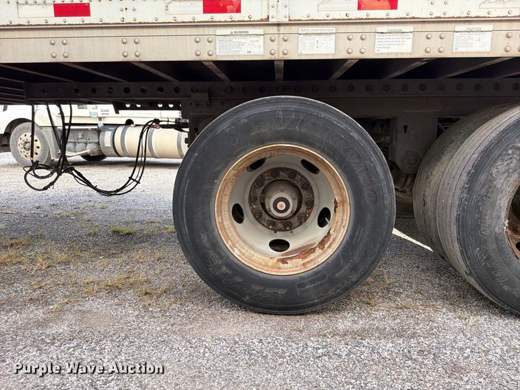 image for item FU4736 2008 Stoughton ZGPVW-535T-S-C-AR dry van trailer