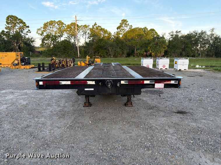 image for item NC9912 2004 Manac  drop deck trailer