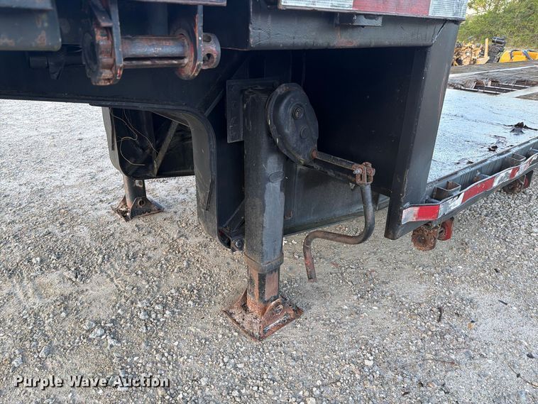 image for item NC9912 2004 Manac  drop deck trailer