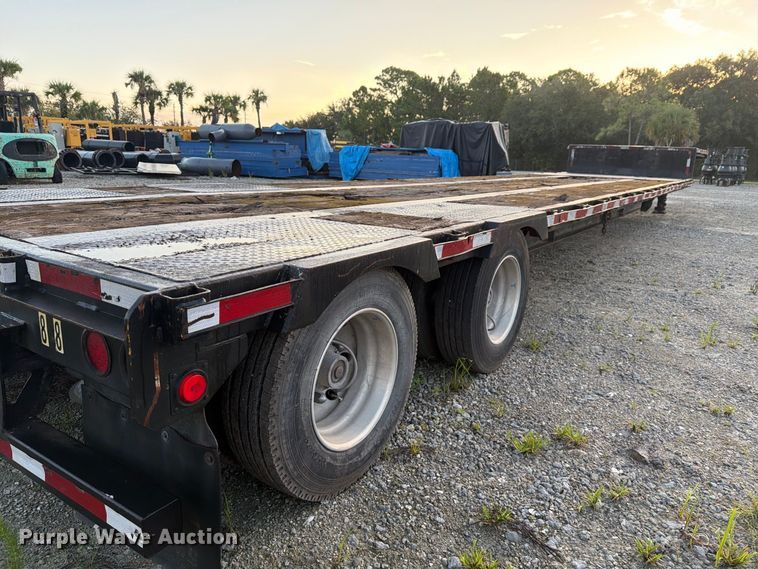 image for item NC9912 2004 Manac  drop deck trailer