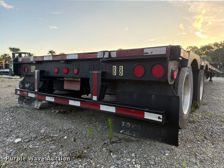 image for item NC9912 2004 Manac  drop deck trailer