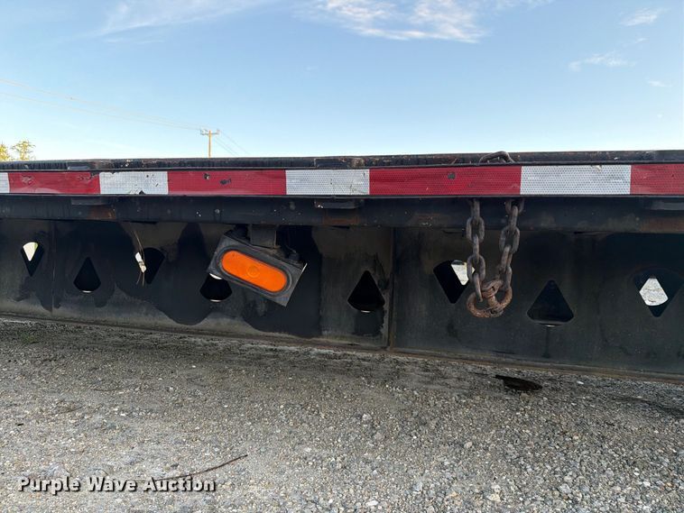 image for item NC9912 2004 Manac  drop deck trailer