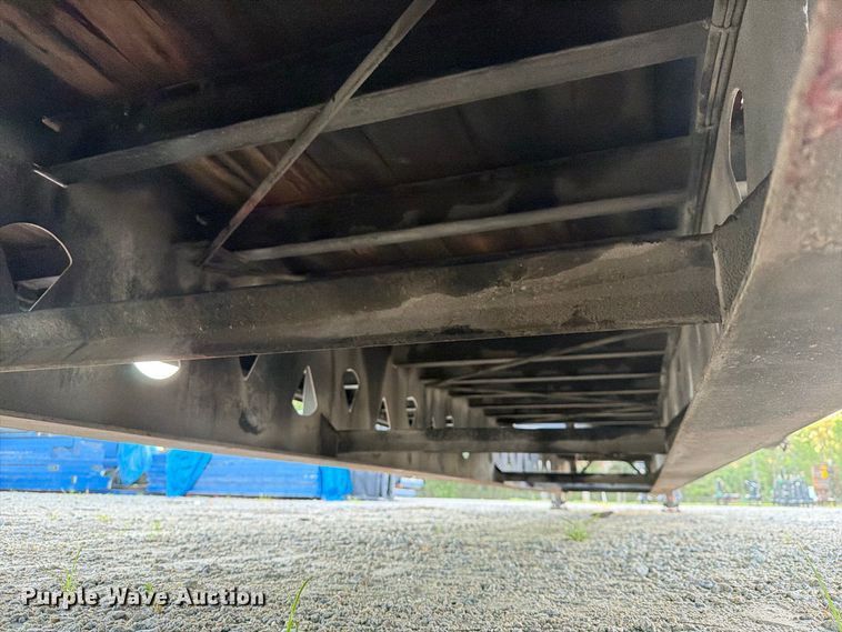 image for item NC9912 2004 Manac  drop deck trailer